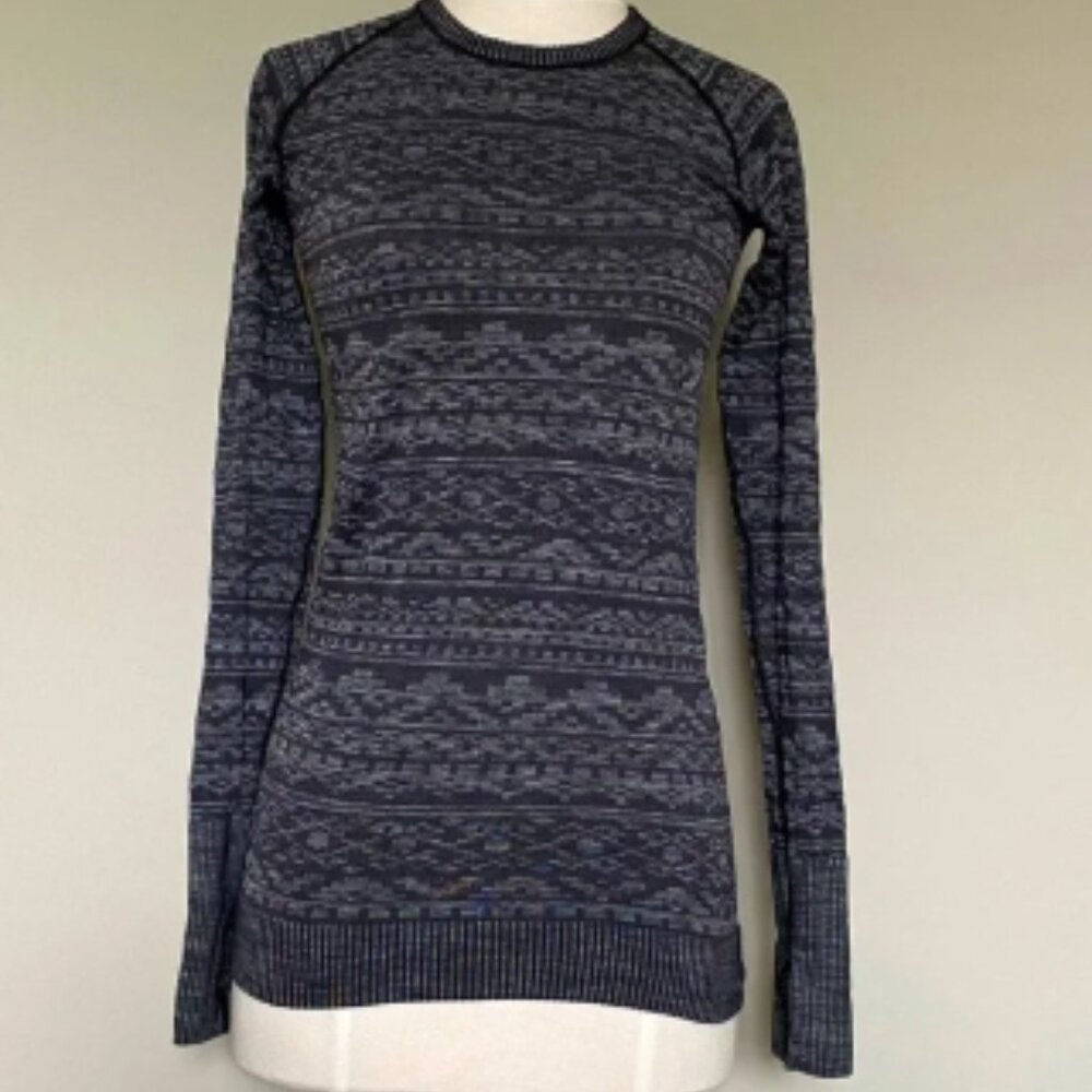 Lululemon Rest less Pullover in Heathered Black, 2/4